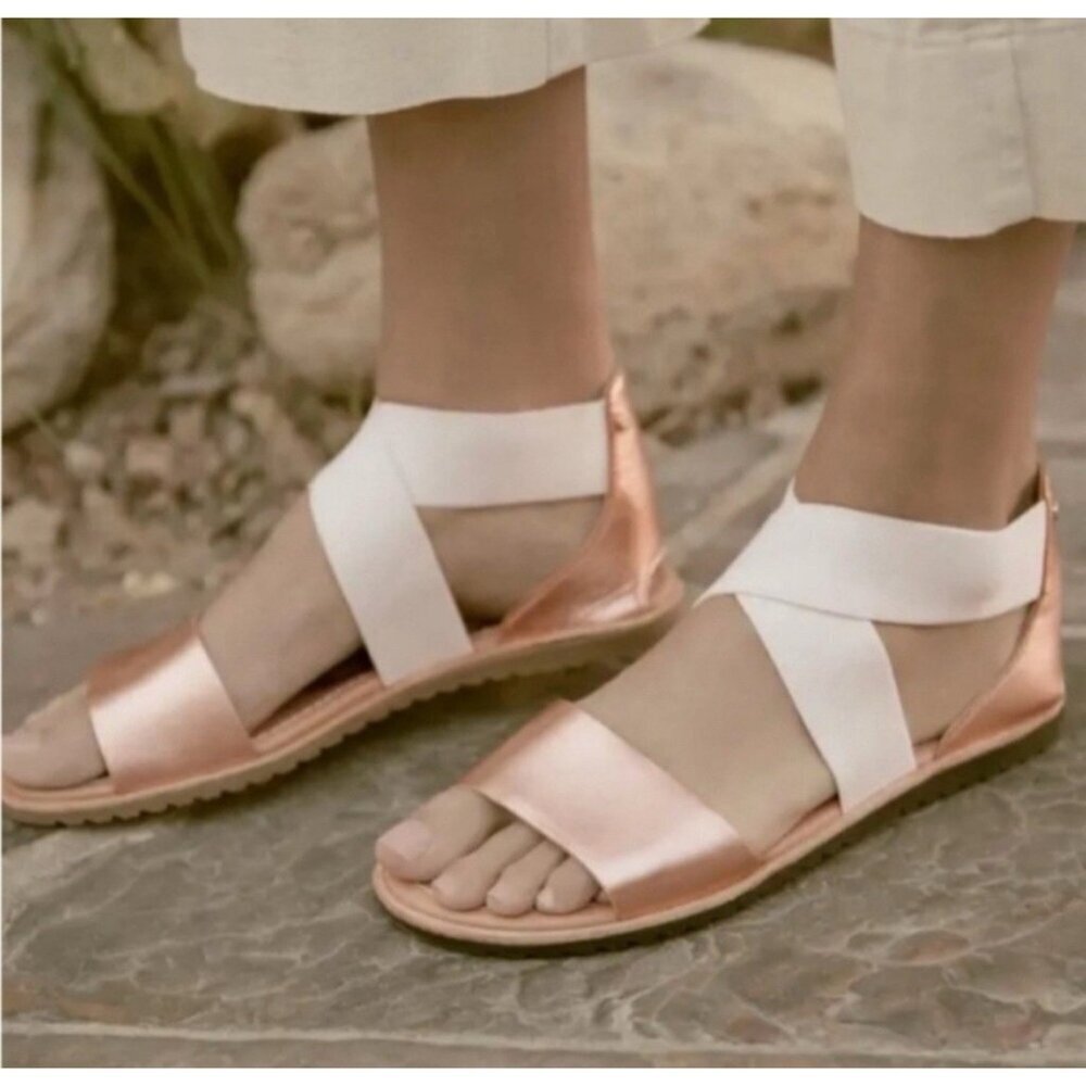 Sorel Ella II Women's Sandals Size 10.5 Criss Cross Straps Walking Gorpcore